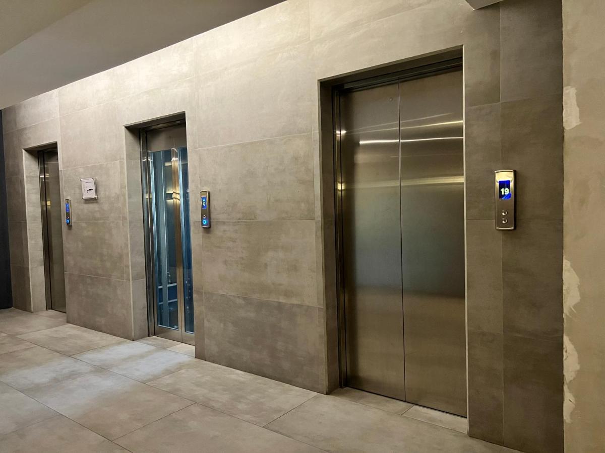 Cozy Spacious Hotel Type Condo With Ps5 Smart Tv And Wifi San Juan  Exterior photo
